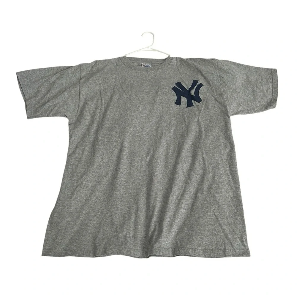 Vtg NY Yankees T Shirt XXL Mens Jeter #2 Short Sleeve Gray Baseball Majestic Old